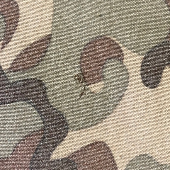 Printed Short-Sleeve Button-Down - Picture 4 of 5